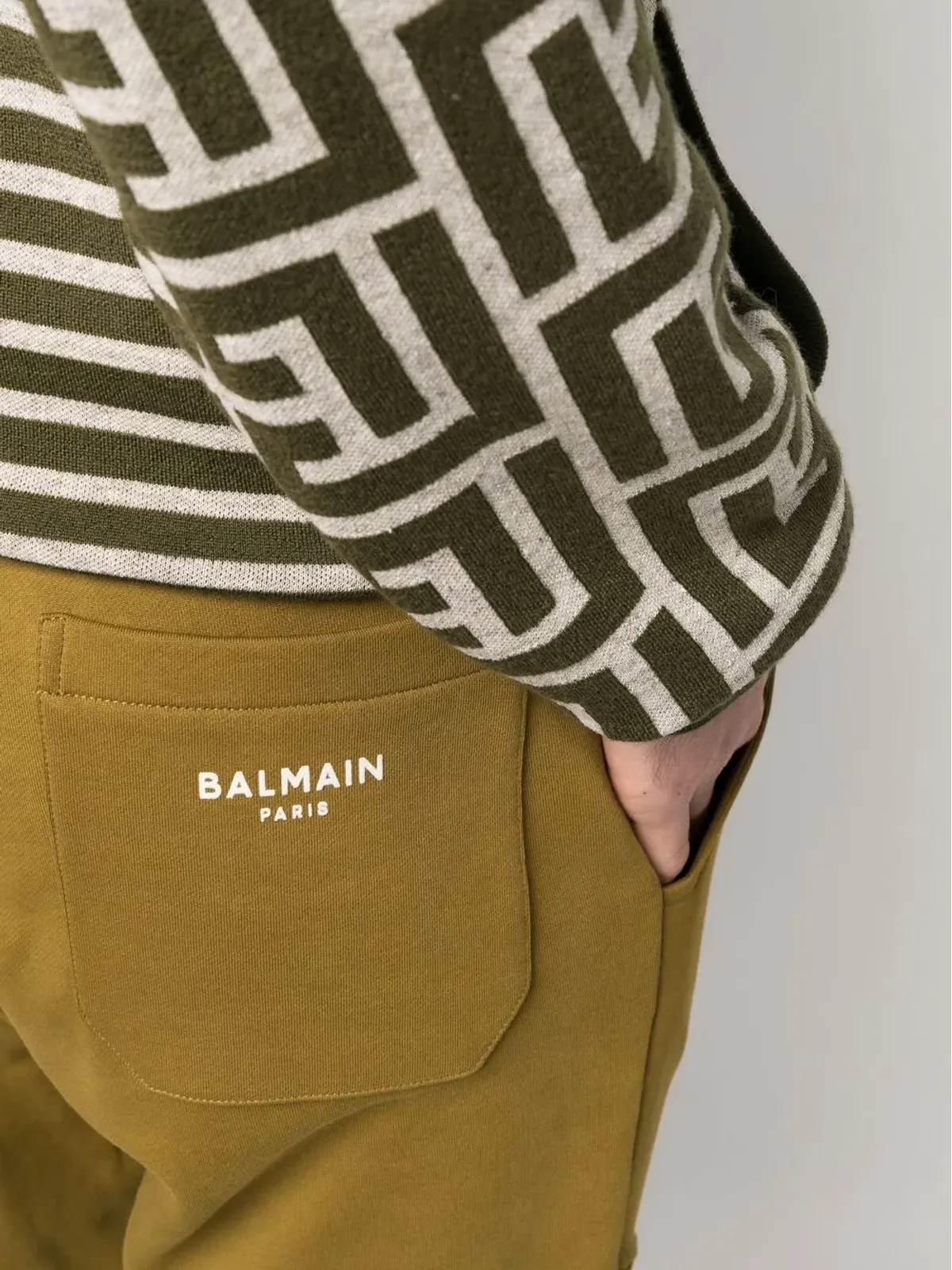 Balmain フロックロゴ オーガニックコットン トラックパンツ - 画像5