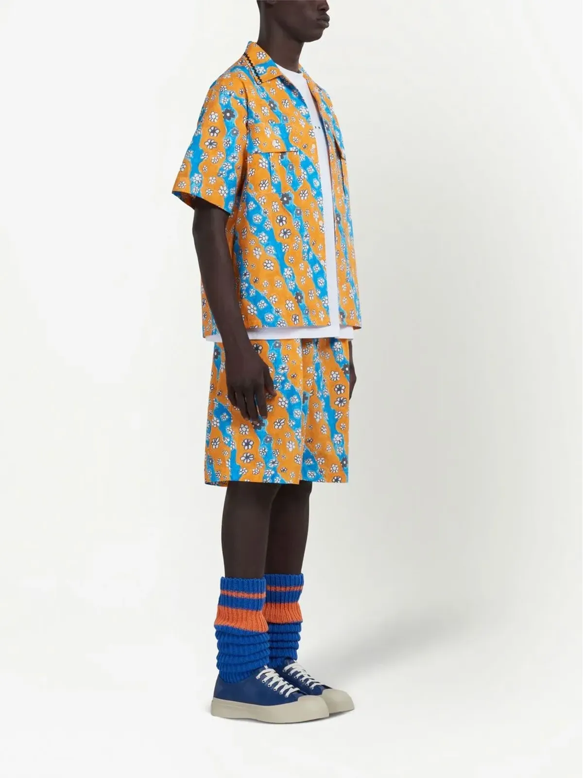 Marni ウェーブデイジープリントショーツ - 画像2