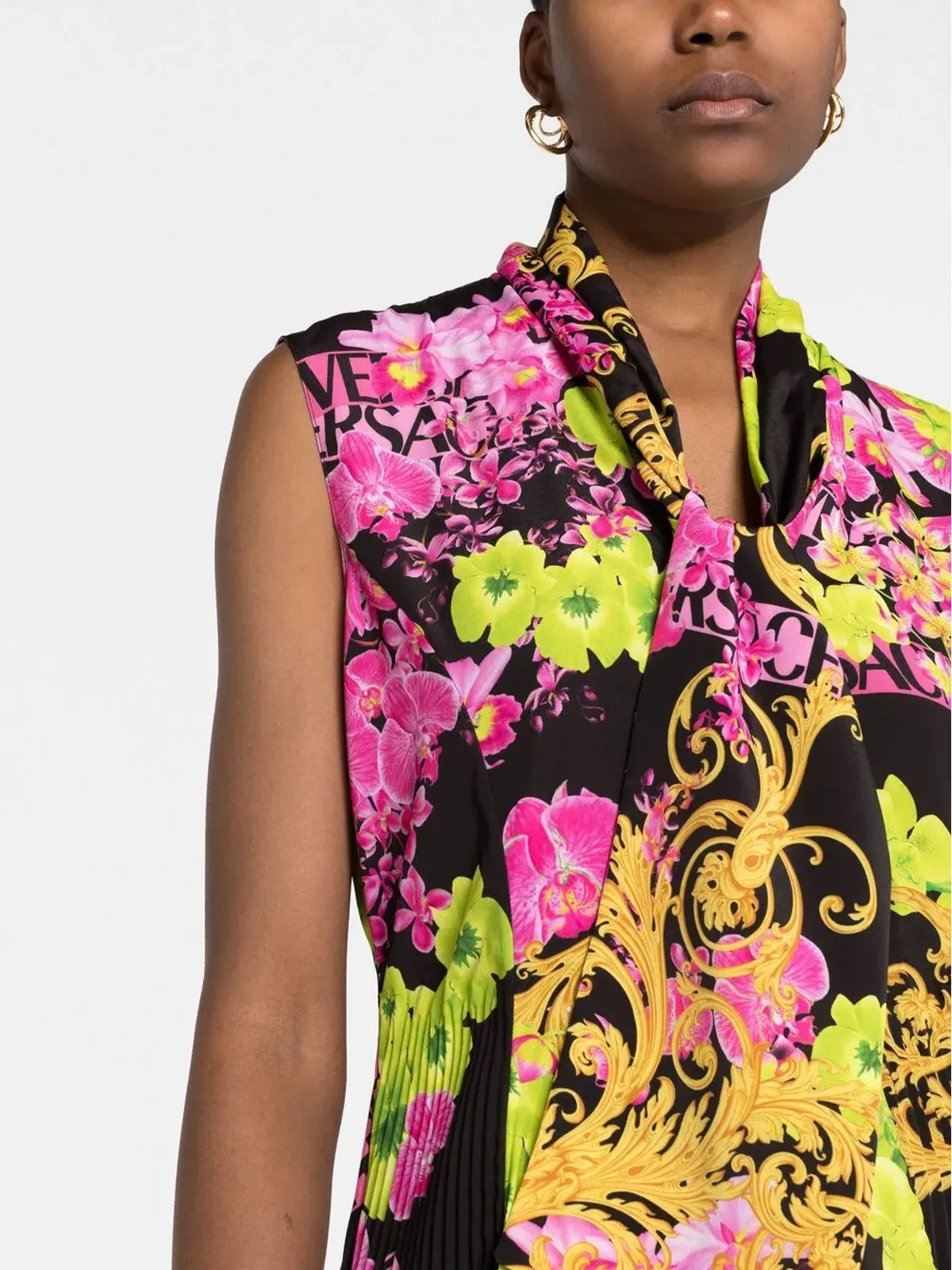 Versace ロゴオーキッドプリント ミディドレス - 画像5