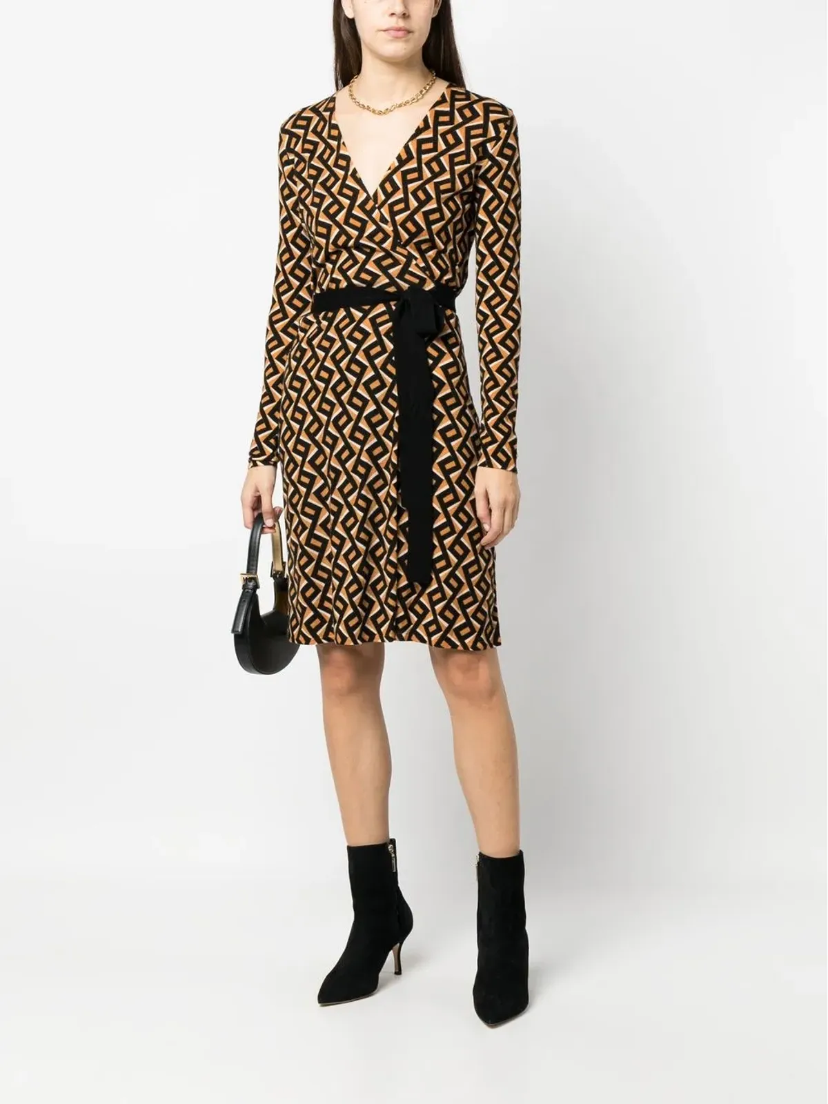 DVF Diane von Furstenberg ジグザグ柄ラップドレス（ブラウン） - 画像2