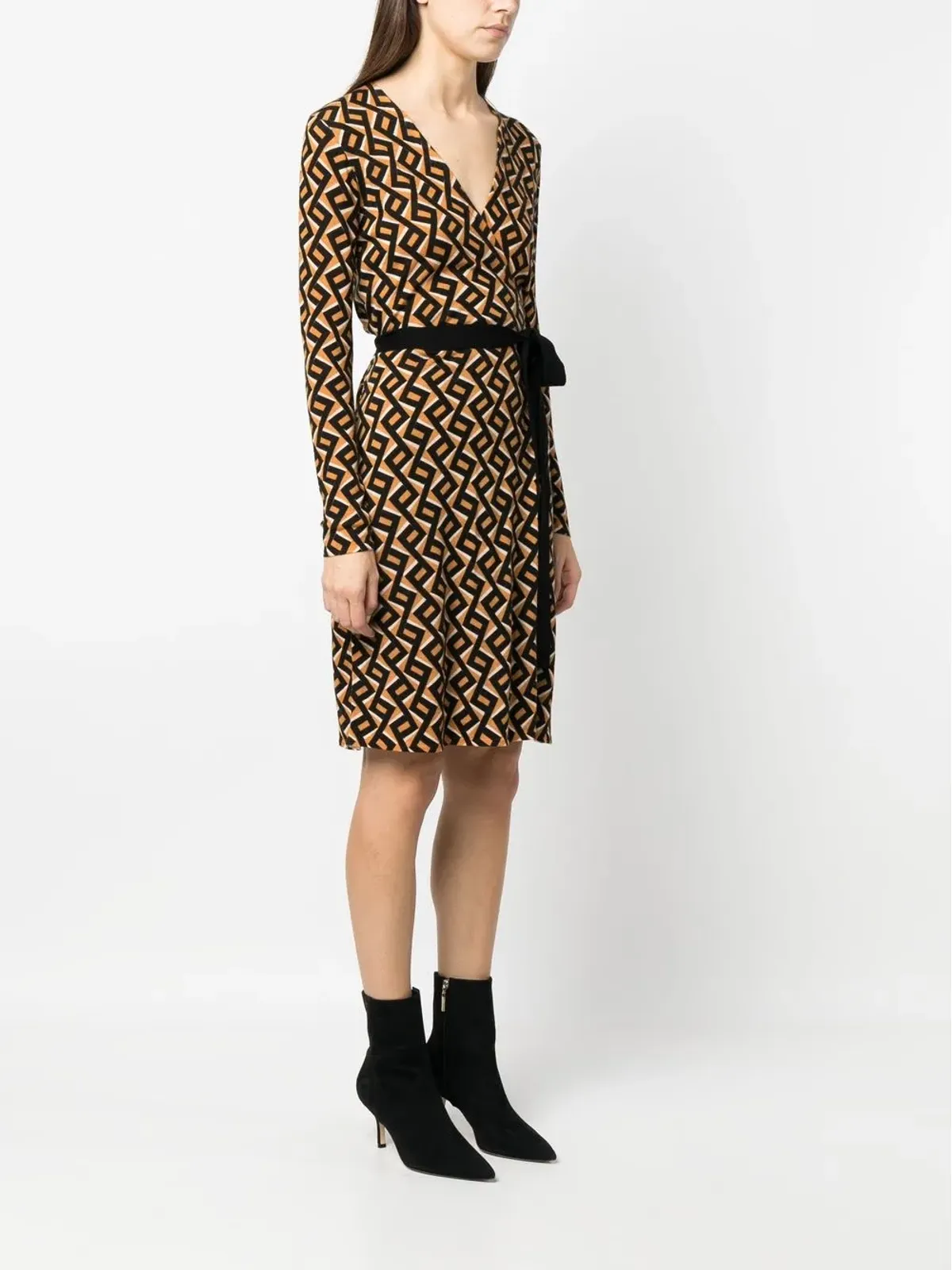 DVF Diane von Furstenberg ジグザグ柄ラップドレス（ブラウン） - 画像3