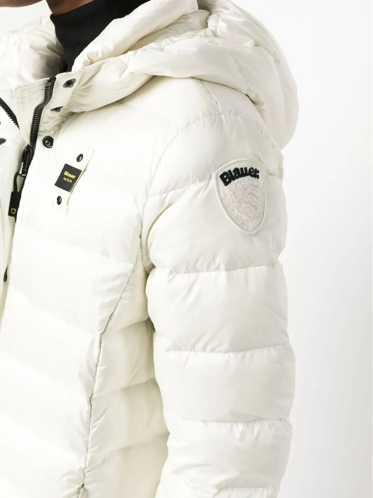 Blauer パッド入りデザインのフード付きコート - 画像5