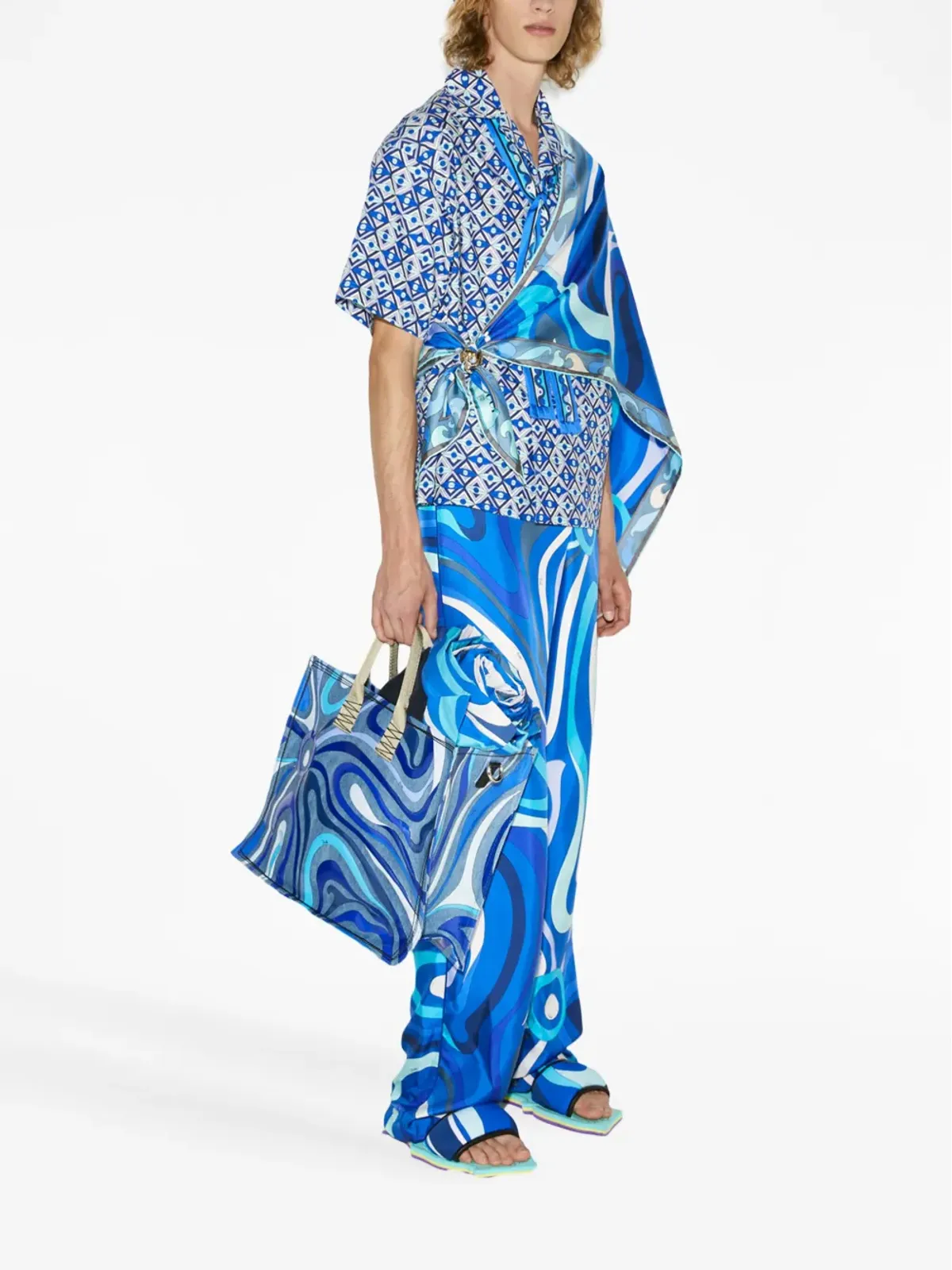 PUCCI 幾何学模様のプリント半袖シャツ - 画像2