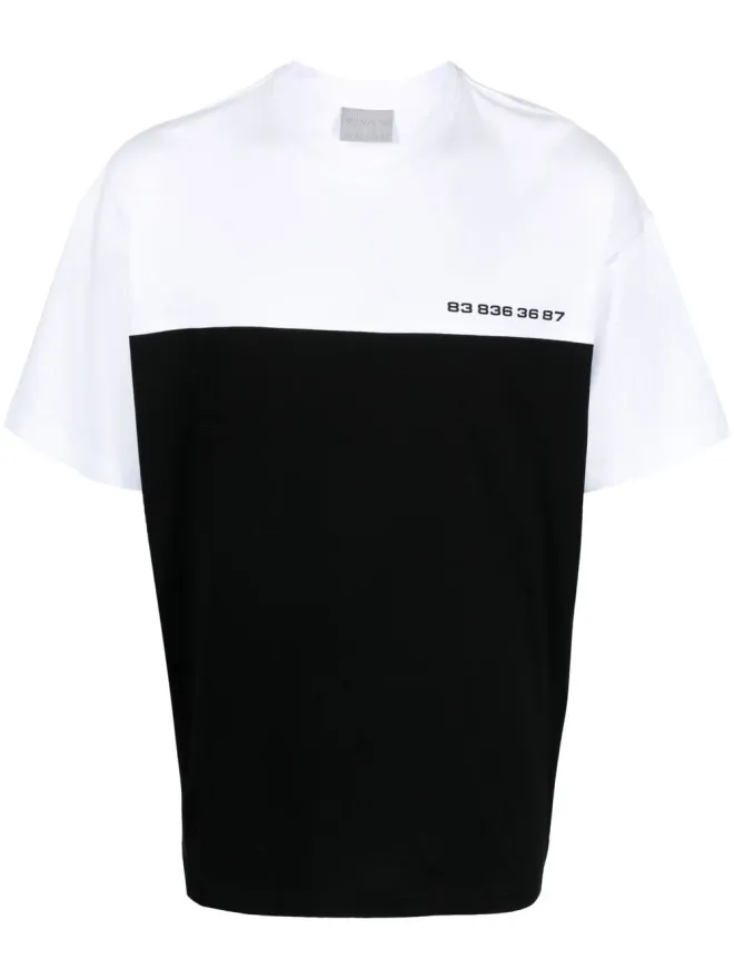 VTMNTS VTMNTS ブラックの番号プリント ツートーンTシャツの商品画像