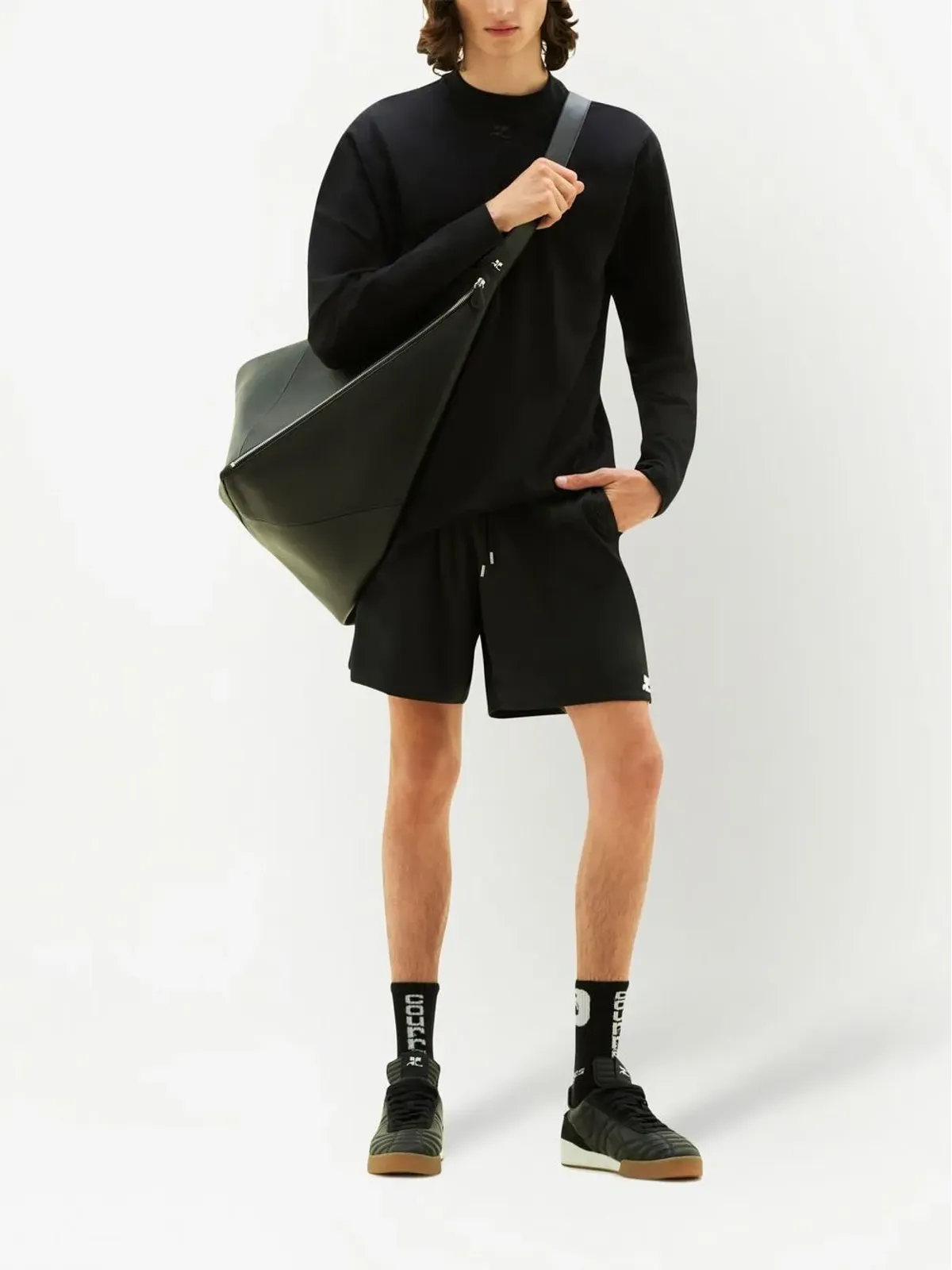 Courrèges ロゴ刺繍入りカジュアルショーツ - 画像2
