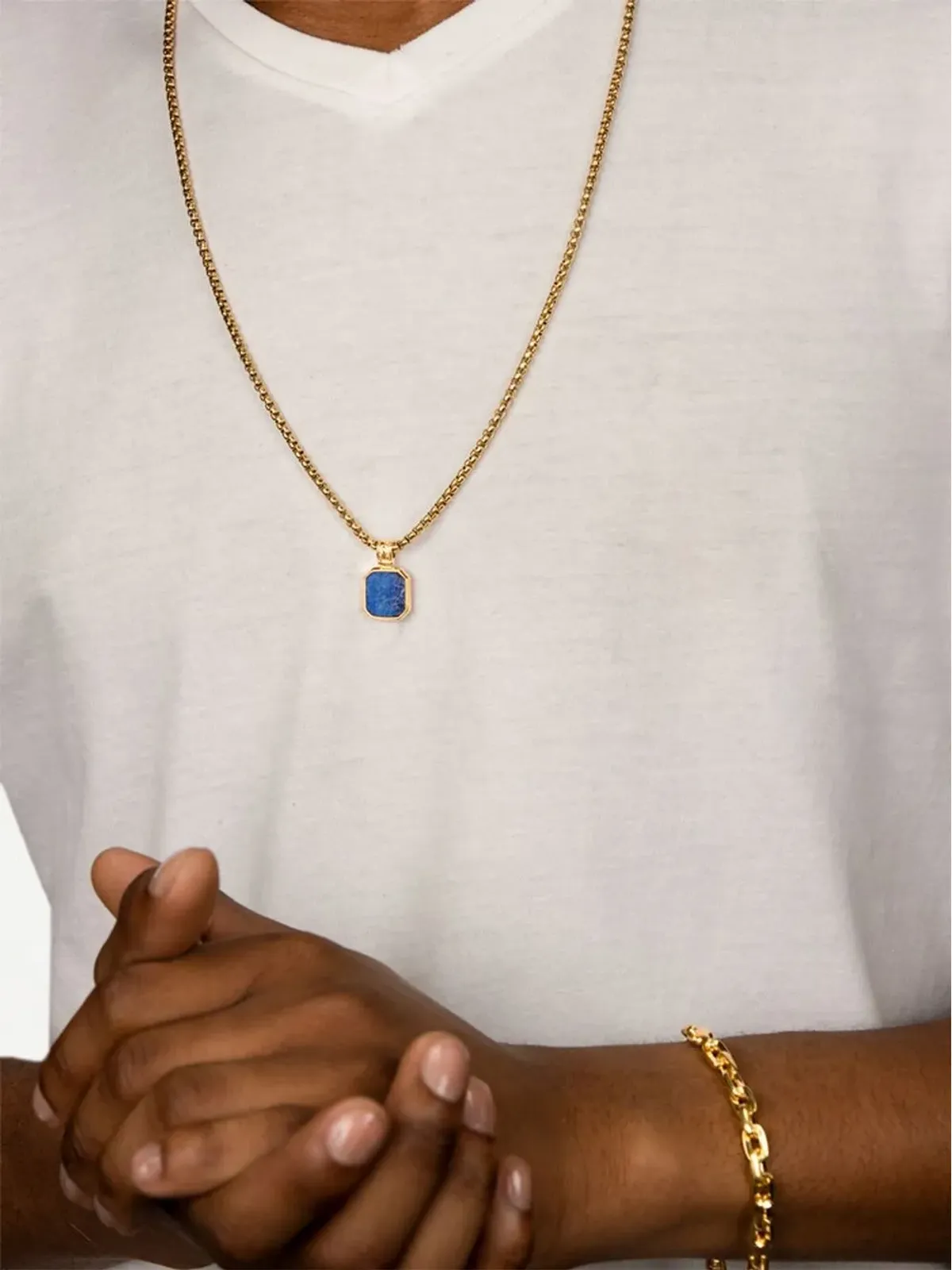 Nialaya Jewelry ゴールドカラーのスクエアペンダントチェーンネックレス - 画像2