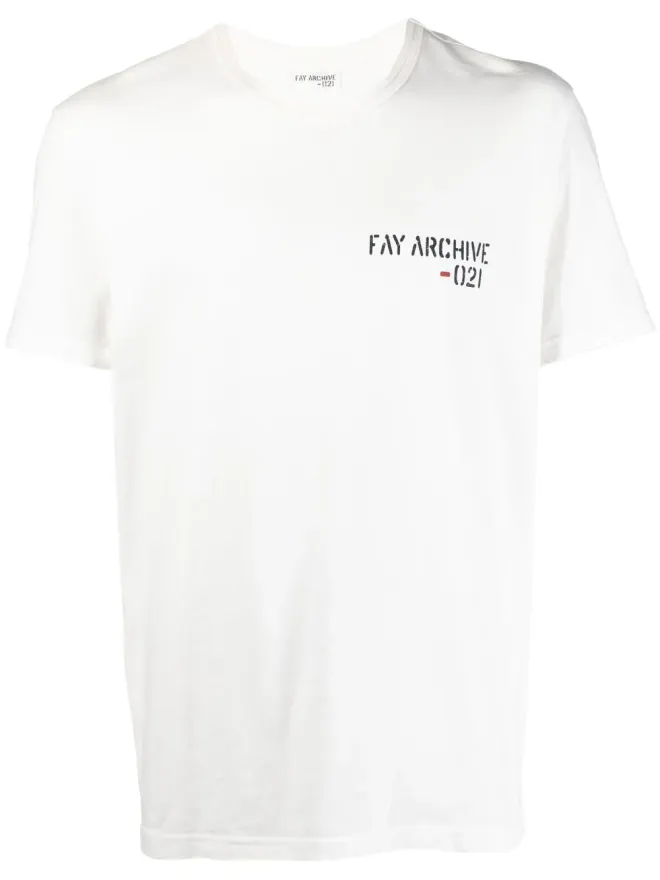Fay Fay ロゴプリントTシャツの商品画像