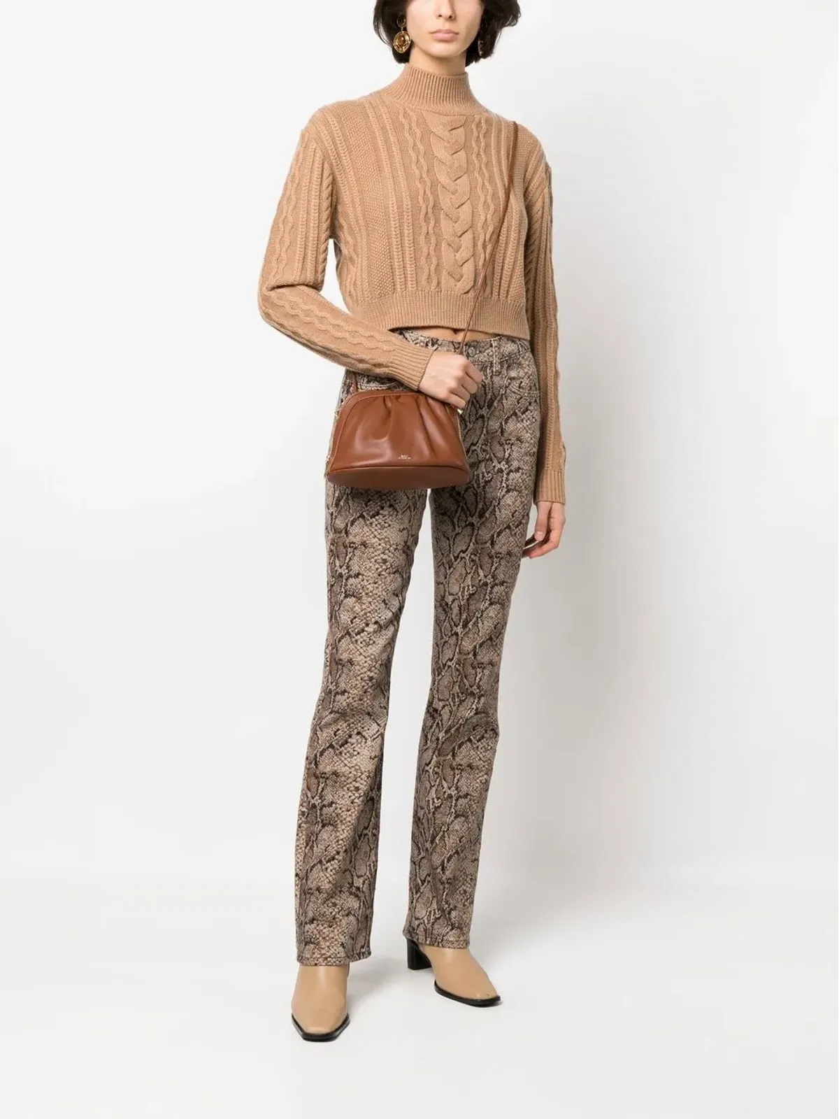 A.P.C. フェイクレザー ショルダーバッグ - 画像2