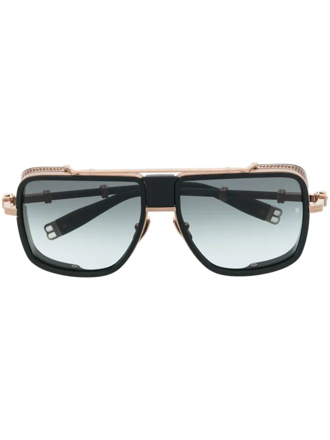 Balmain Eyewear Balmain Eyewear オーバーサイズティントサングラス ブラックの商品画像