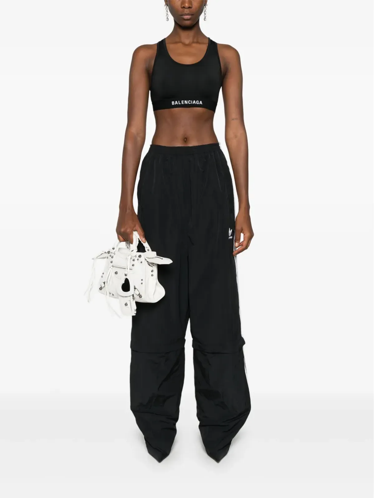 Balenciaga ロゴ入りアンダーバンドスポーツブラ - 画像2