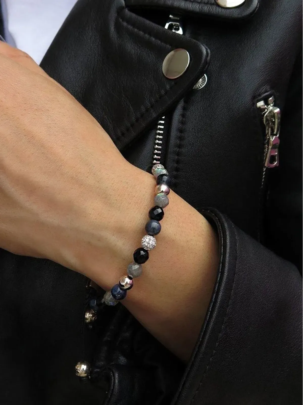 Nialaya Jewelry ビーズ付きドローストリングブレスレット - ブラック - 画像2