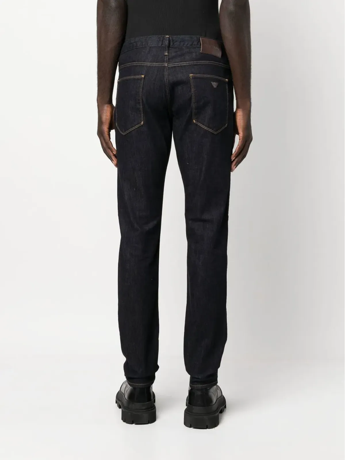 Emporio Armani ミッドライズ スリムフィットジーンズ - 画像4