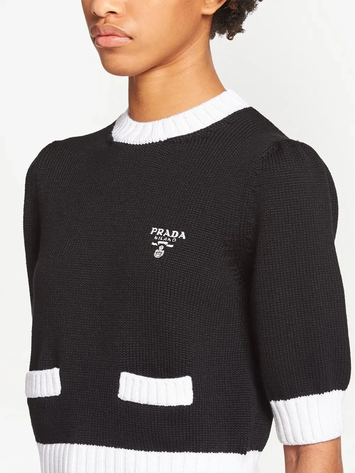 Prada ロゴ刺繍 クロップドセーター - 画像5