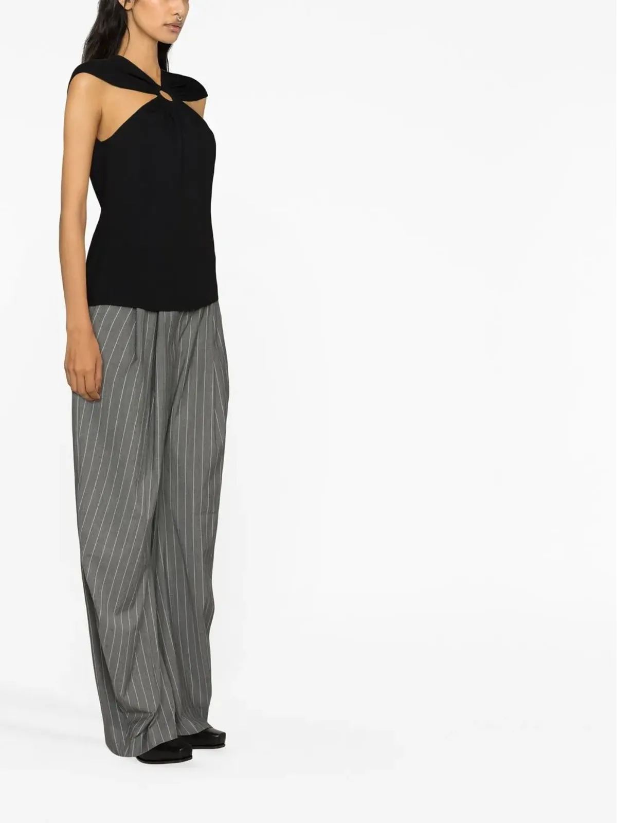 Stella McCartney リングハードウェア・コールドショルダーTシャツ（ブラック） - 画像4