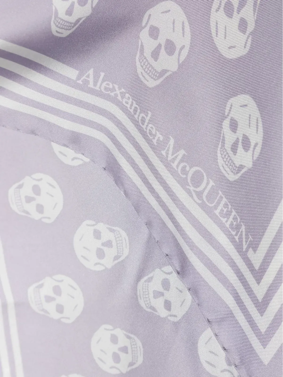 Alexander McQueen スカルプリント シルクスカーフ - 画像3