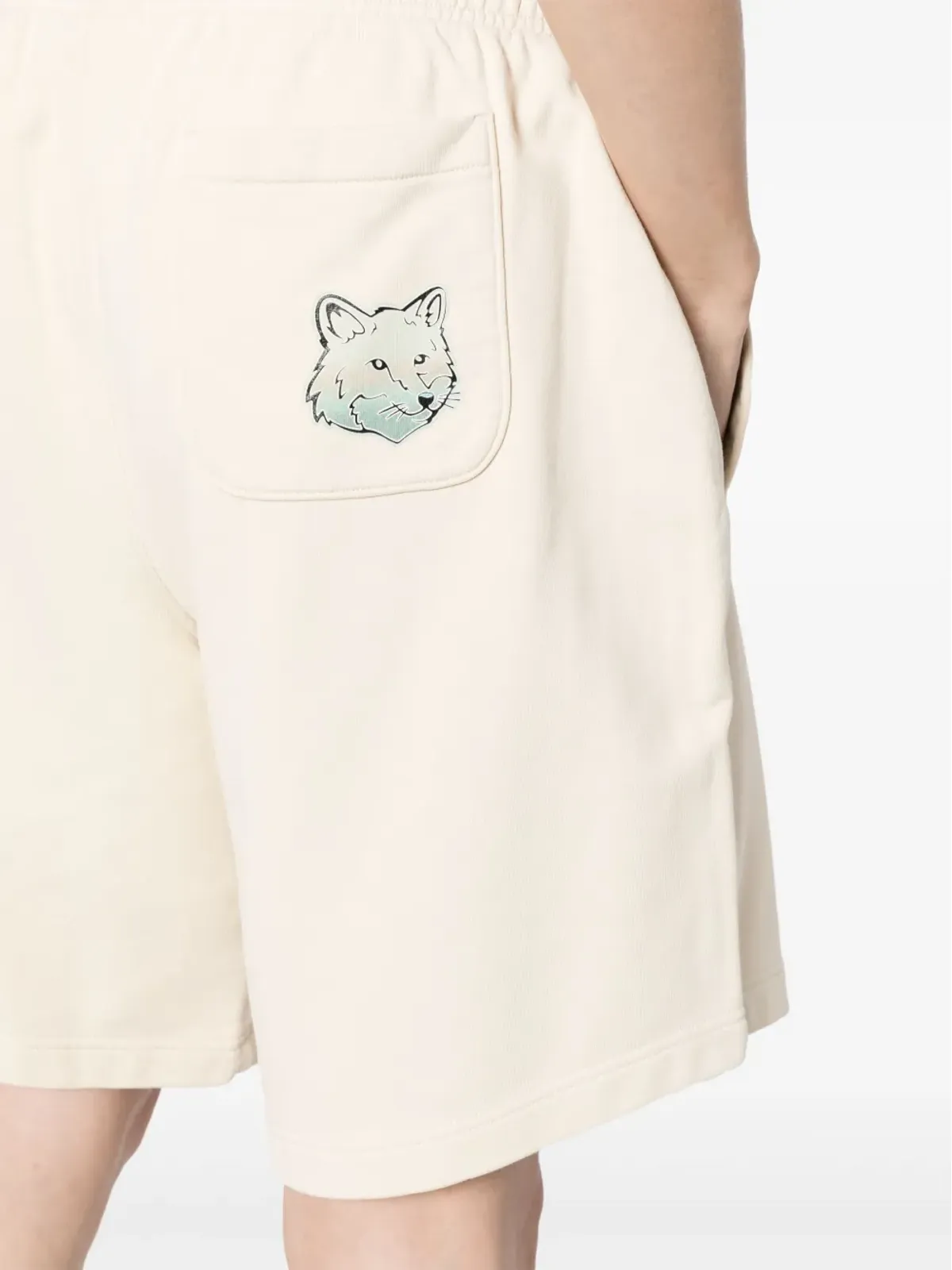 Maison Kitsuné フォックスヘッドプリント コットン トラックショーツ - 画像5