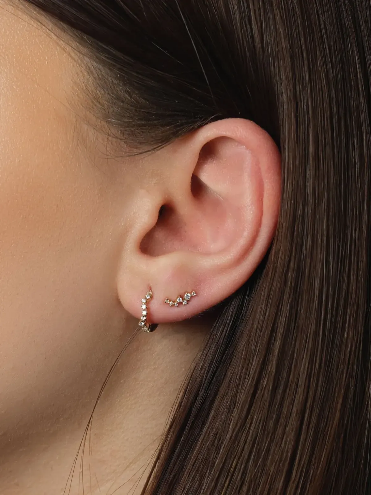 Lark & Berry 14Kイエローゴールド Night Wanderer ダイヤモンド フープピアス - 画像2