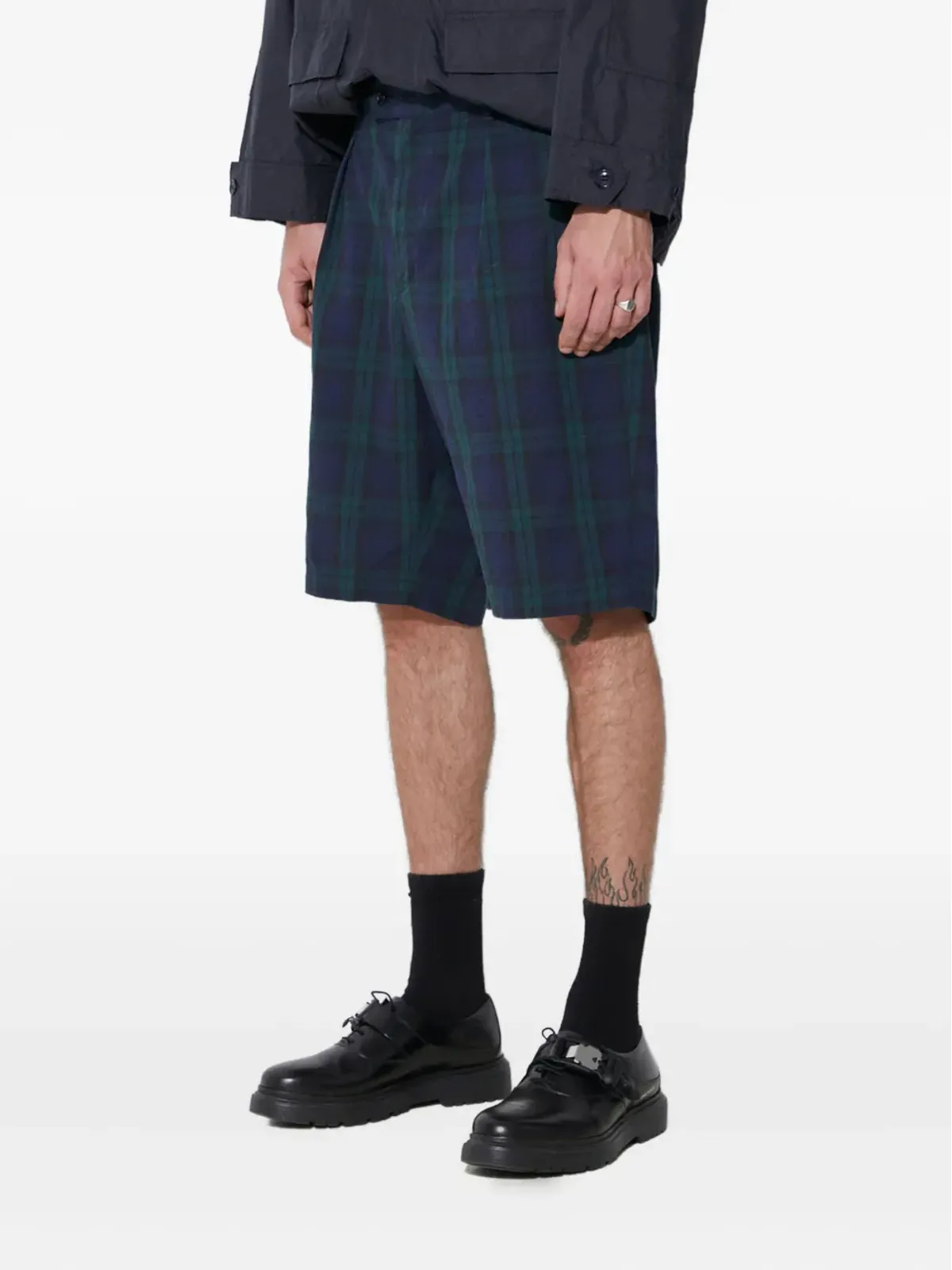 Engineered Garments プリーツタータンショーツ - 画像3