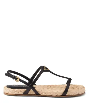 Prada エナメル三角ロゴ フラットサンダル - サムネイル1