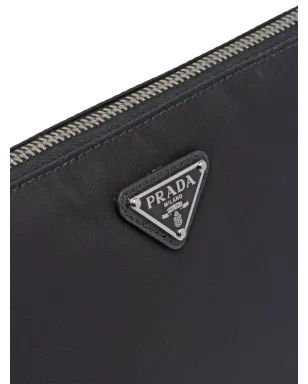 Prada リサイクルナイロン・トライアングルロゴ・クラッチバッグ - ブラック - サムネイル5