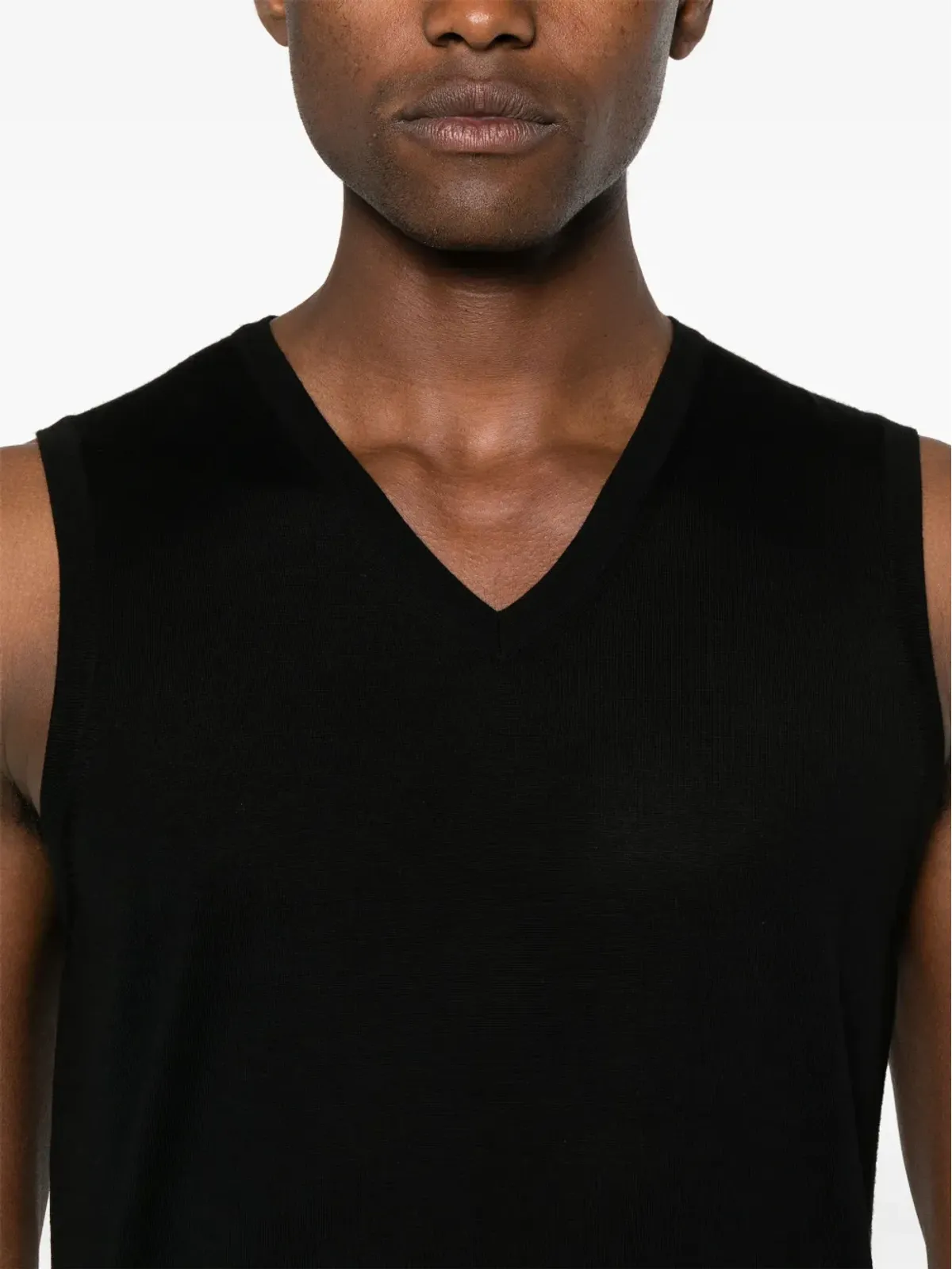 MODES GARMENTS メリノウール編み ノースリーブベスト ブラック - 画像5