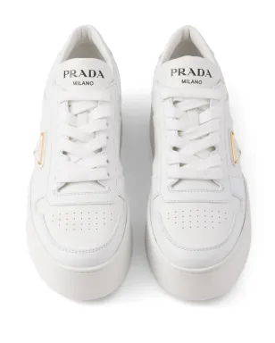 Prada ダウンタウン ボールド レザー スニーカー - ホワイト - サムネイル4