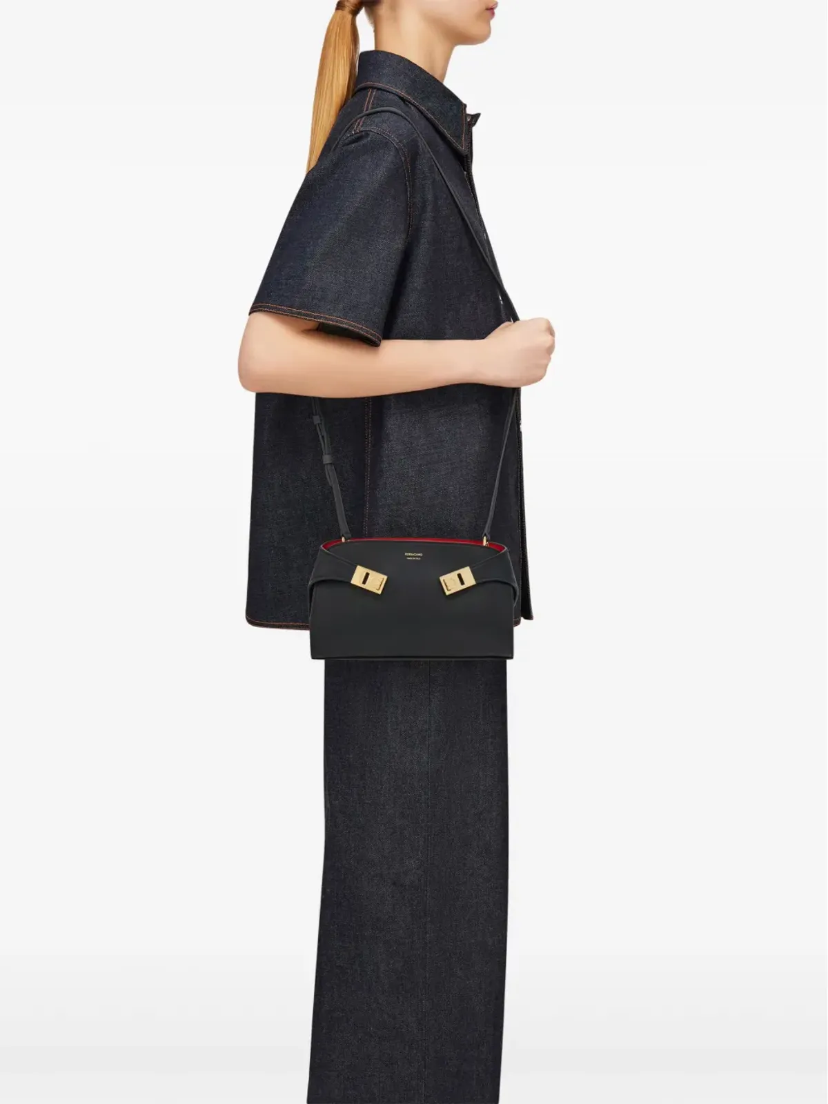 Ferragamo ミニ ハグ クロスボディ バッグ - 画像2