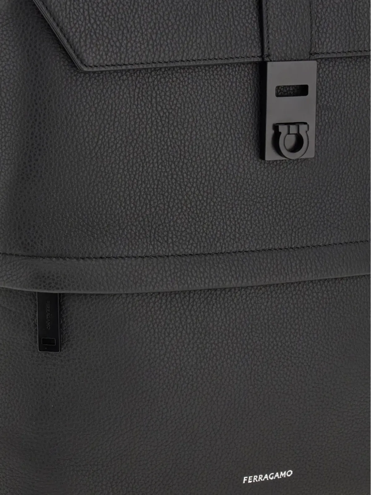 Ferragamo ロゴデボスド レザーバックパック - ブラック - 画像3