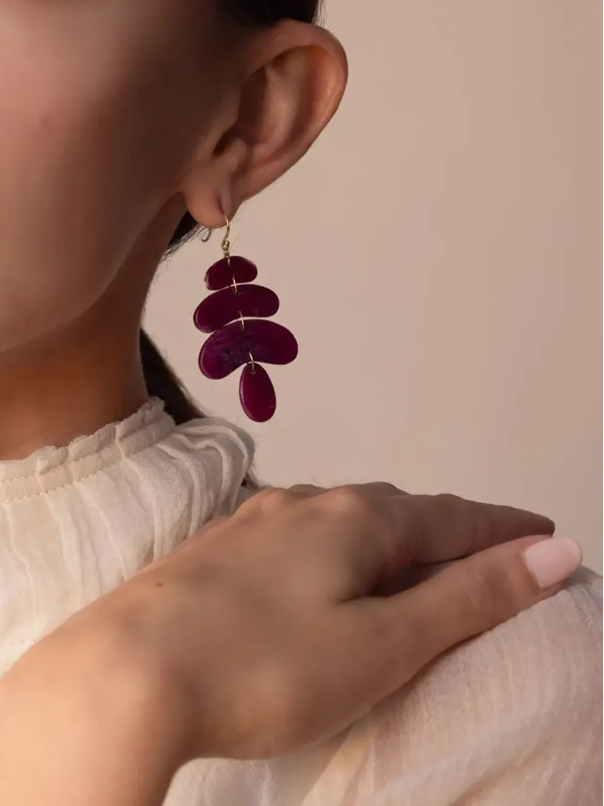 Ten Thousand Things 18K イエローゴールド Totem ルビー イヤリング - 画像2
