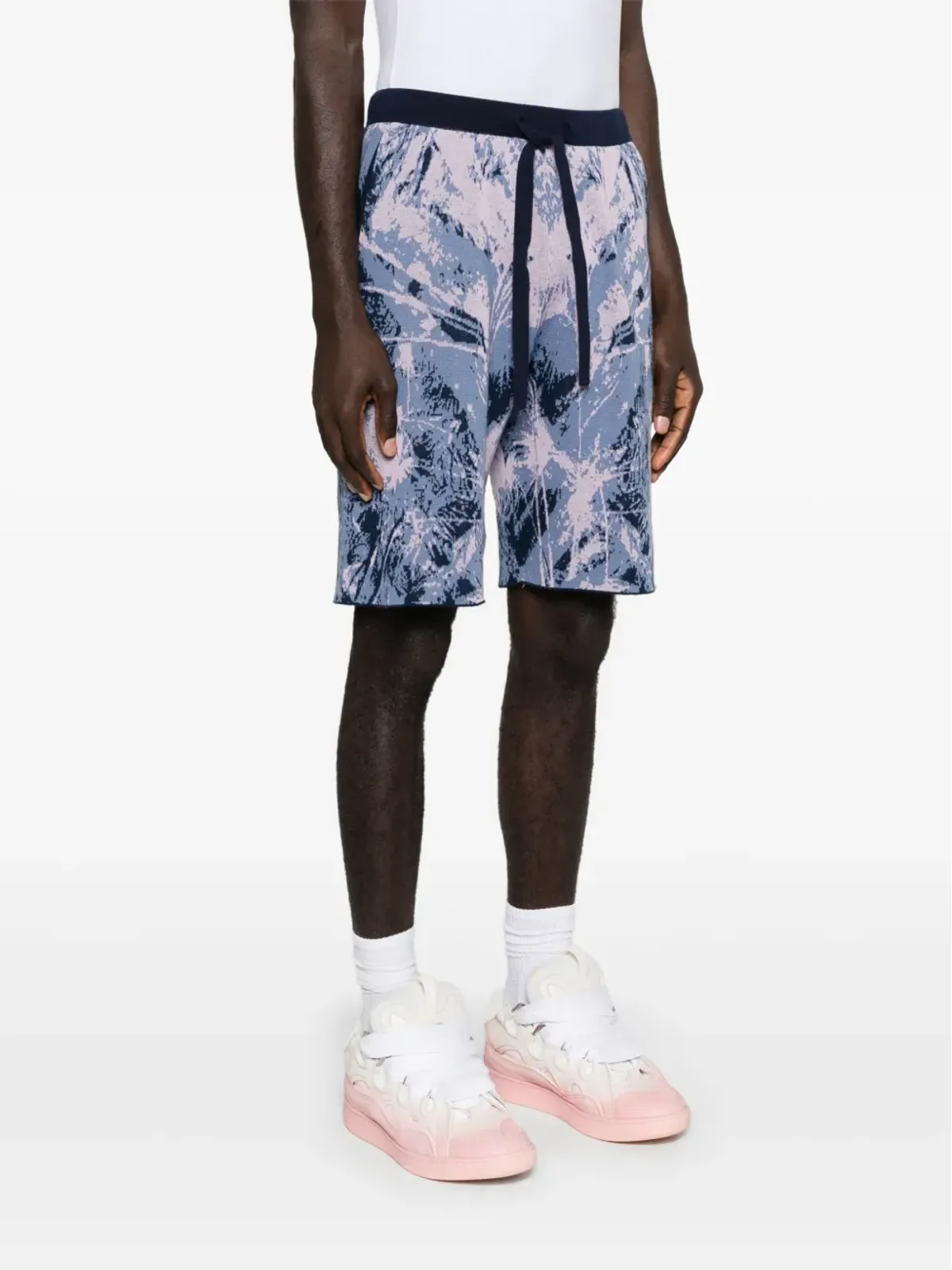 White Mountaineering ジャングル柄ショーツ - 画像3