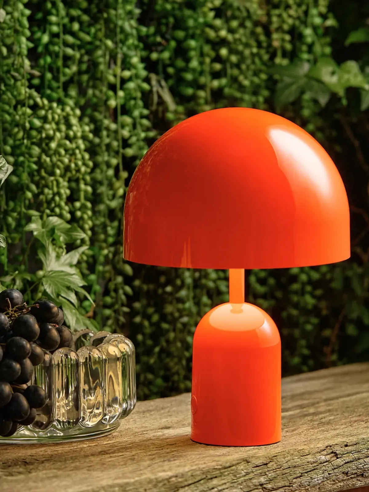 Tom Dixon ベル ポータブルLEDテーブルランプ - オレンジ - 画像4