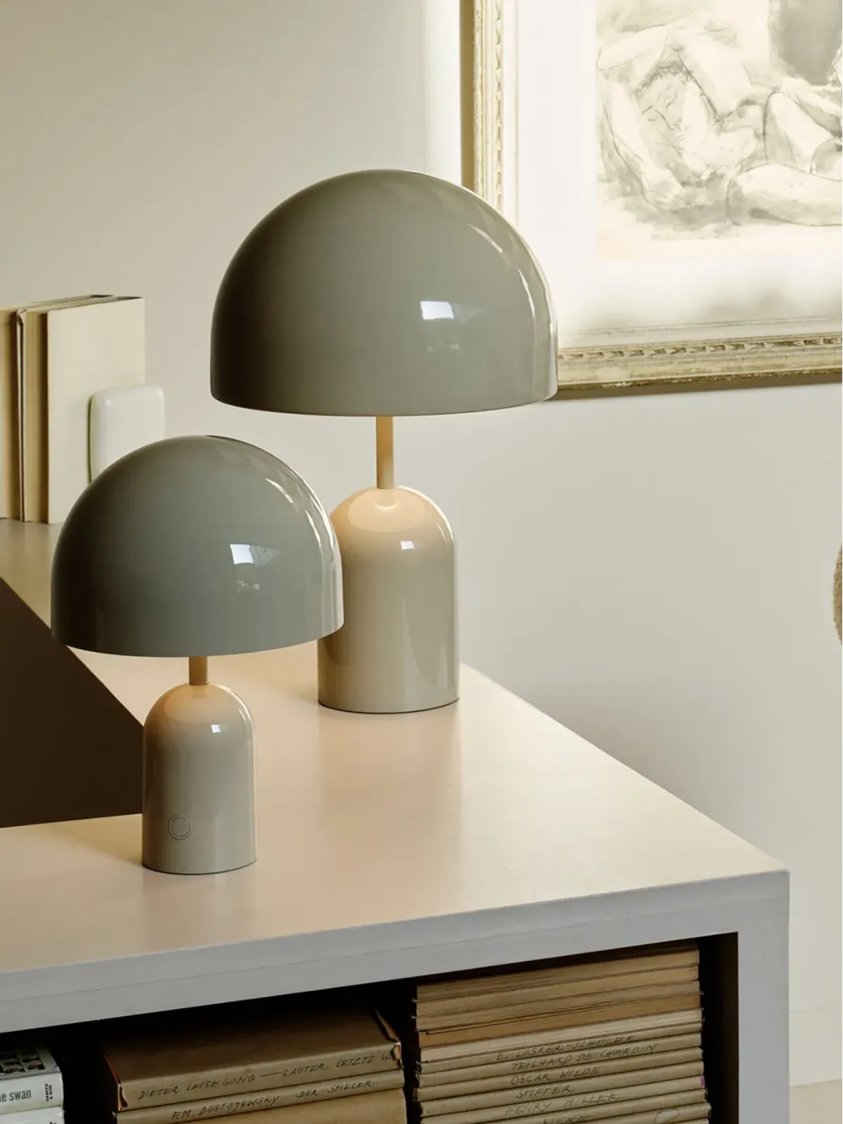 Tom Dixon ベル LED テーブルランプ（グレー） - 画像4