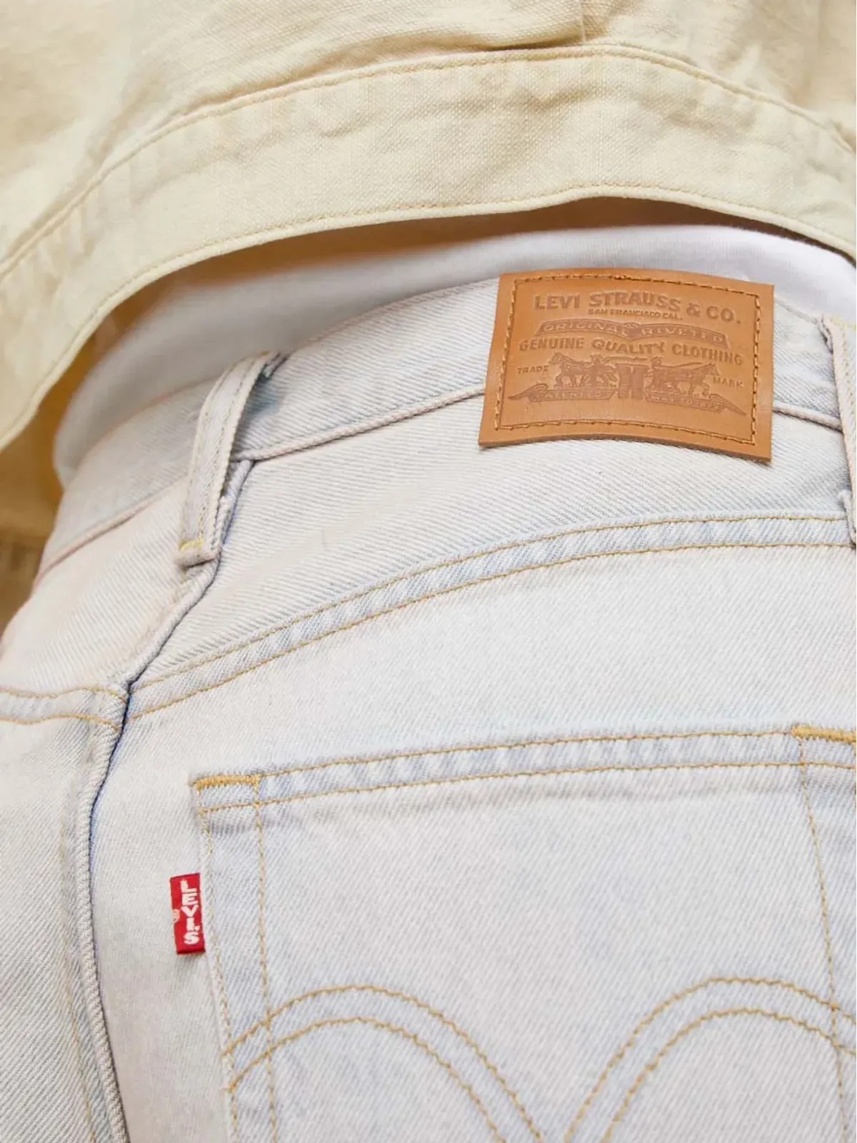 Levi's リブケージポケットジーンズ - グレー - 画像4