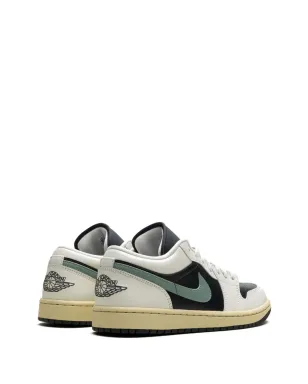 Jordan エアジョーダン 1 ロー ジェイドスモーク スニーカー - ホワイト - サムネイル3