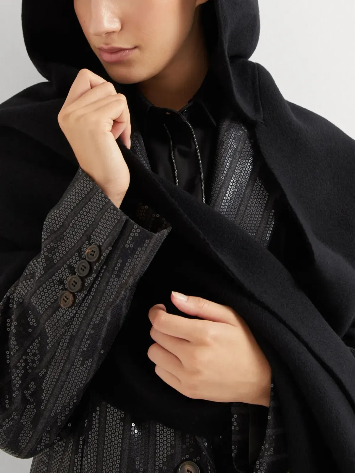 Brunello Cucinelli フード付きスカーフ - 画像4