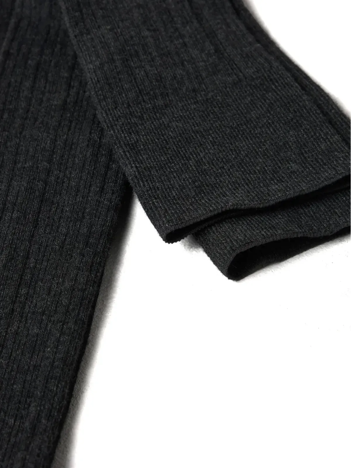 Brunello Cucinelli リブ編みニーハイソックス グレー - 画像3