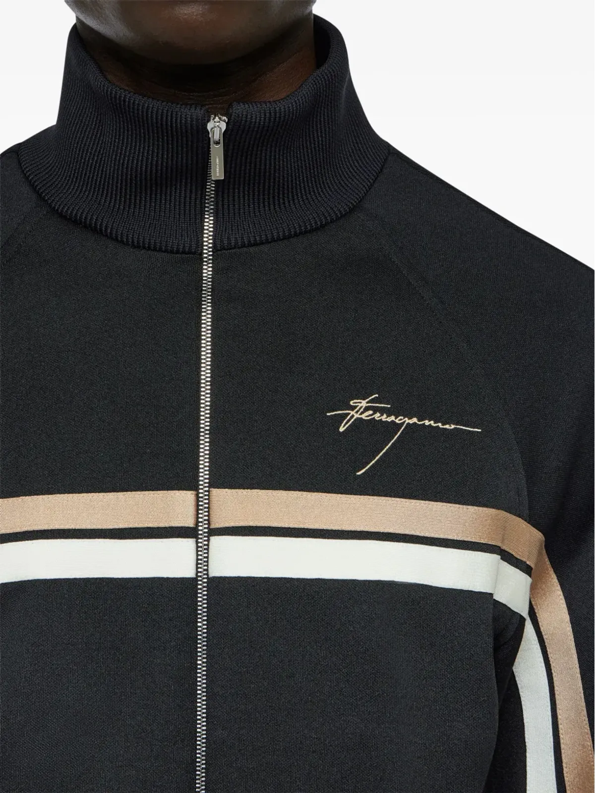 Ferragamo ロゴ入りジップアップジャケット - ブラック - 画像5