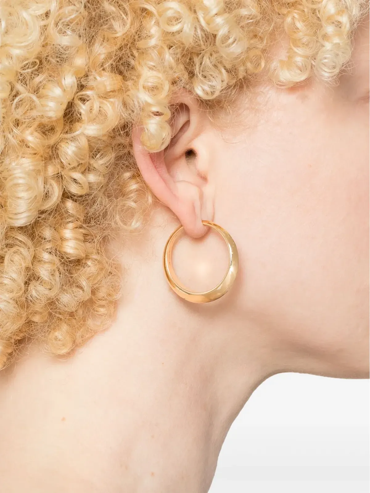 Lizzie Mandler Fine Jewelry 18Kイエローゴールド 三日月形フープピアス - 画像2