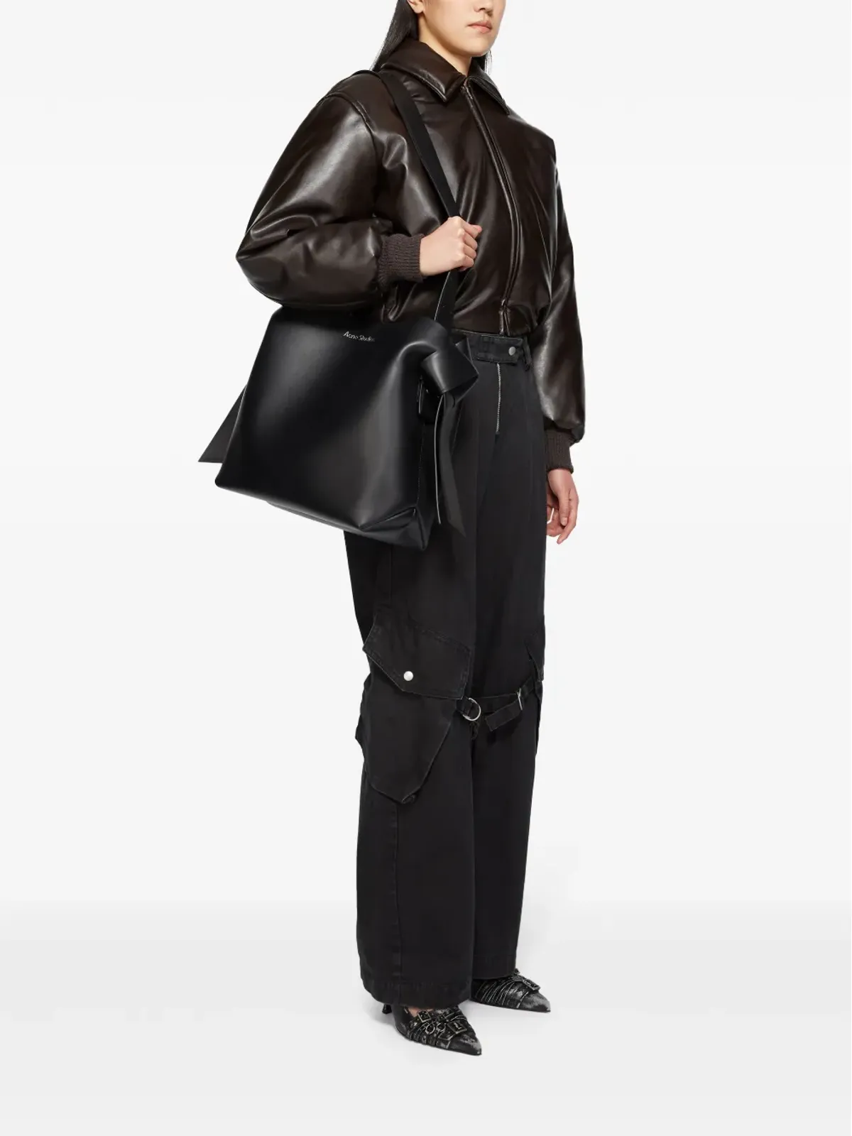 Acne Studios ムスビ ミディ ショルダーバッグ - 画像2