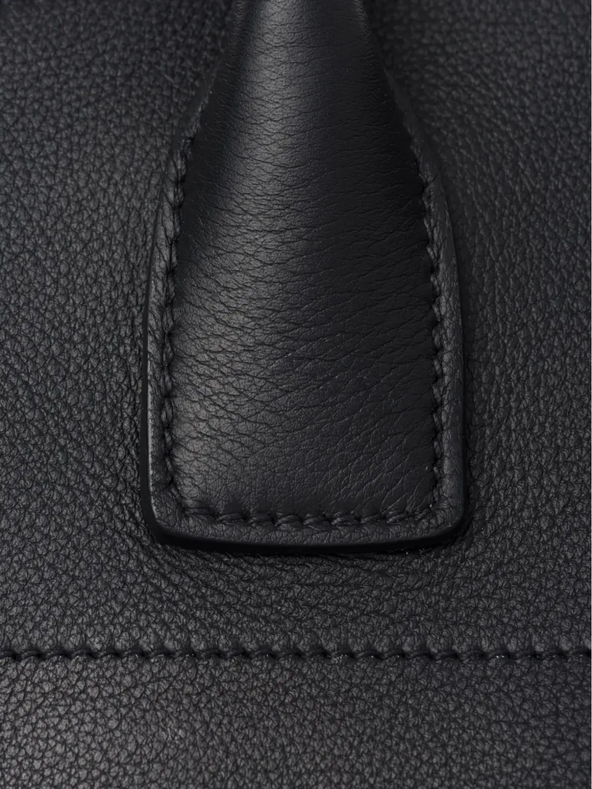Prada ロゴ文字入り レザートートバッグ - 画像5