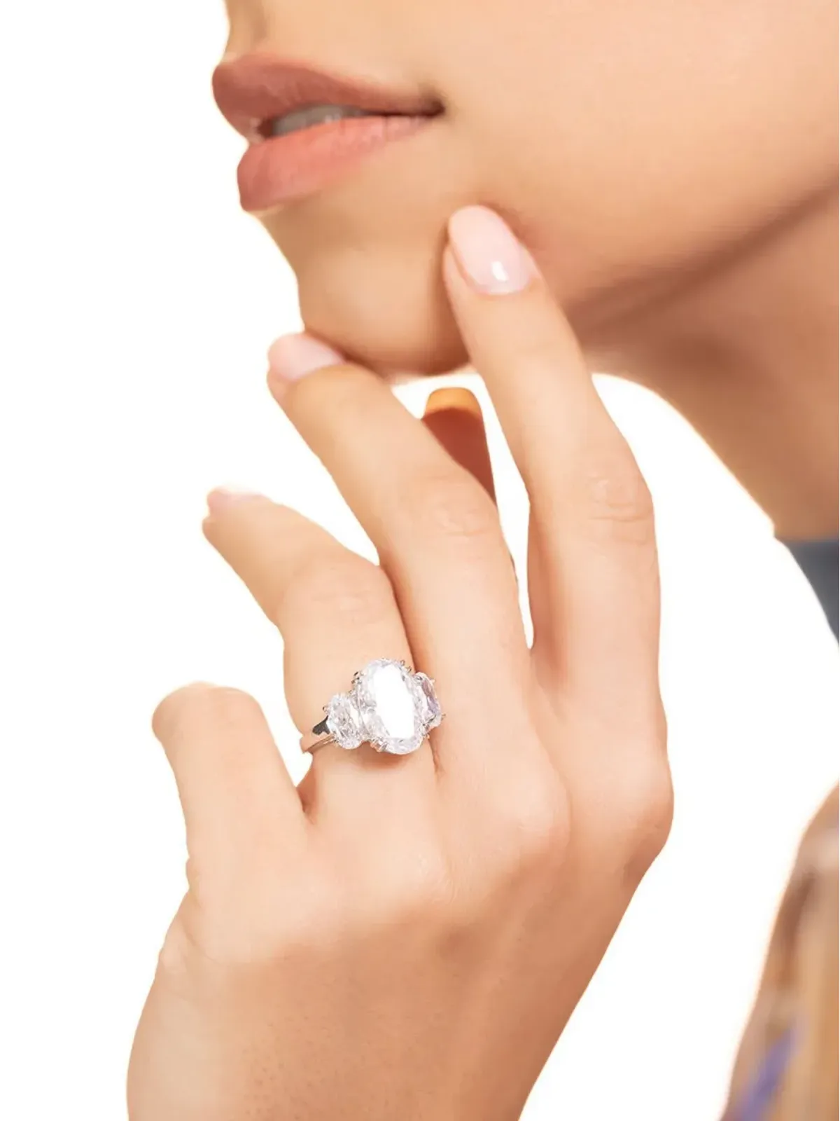 Fantasia by Deserio 14kt White Gold Triple Oval Ring - 画像3
