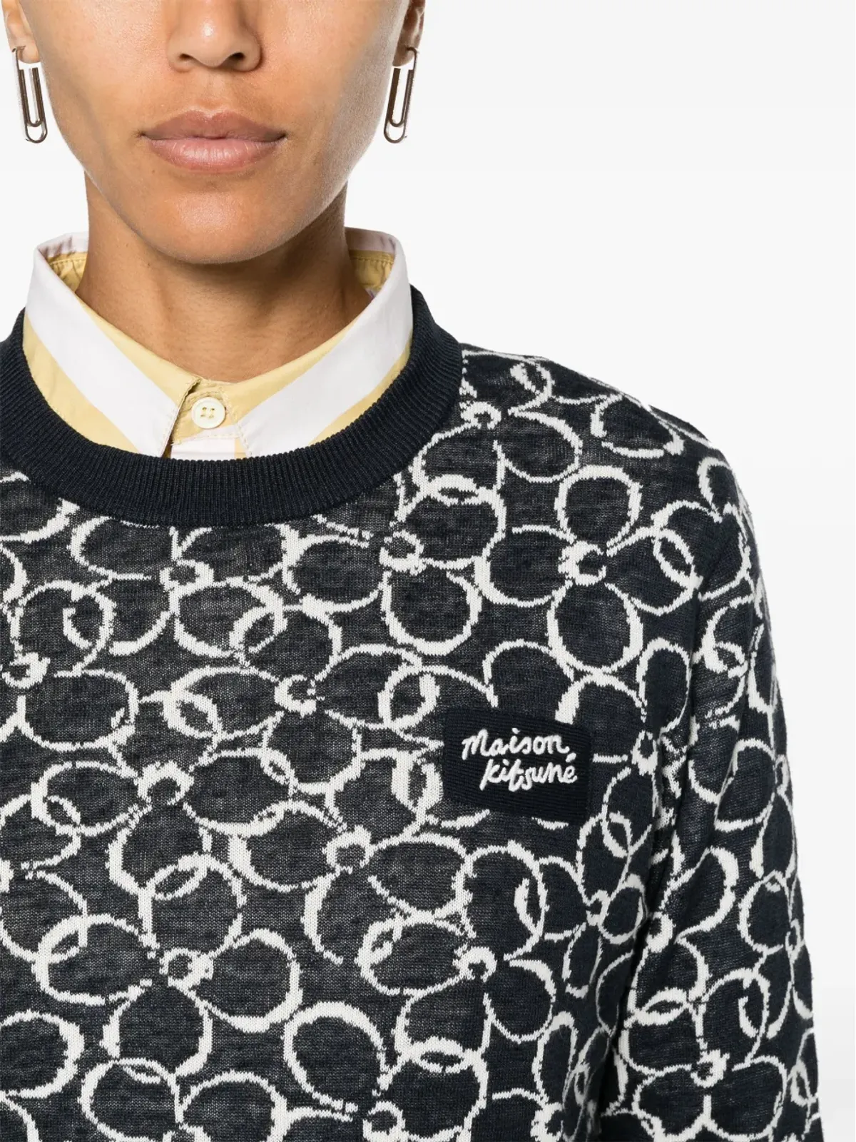 Maison Kitsuné ロゴアップリケ付き フローラル ニットセーター - 画像5