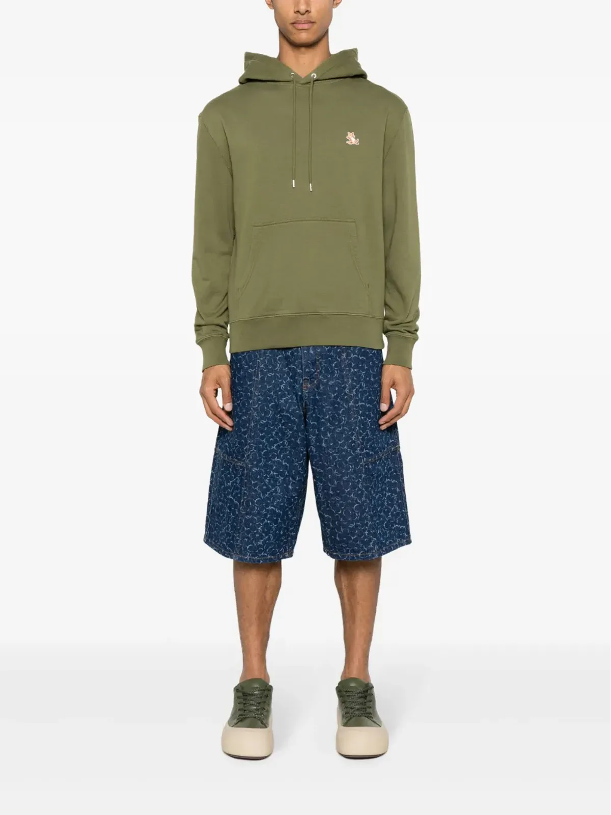 Maison Kitsuné デニムショーツ アブストラクトデイジー柄 ブルー - 画像2