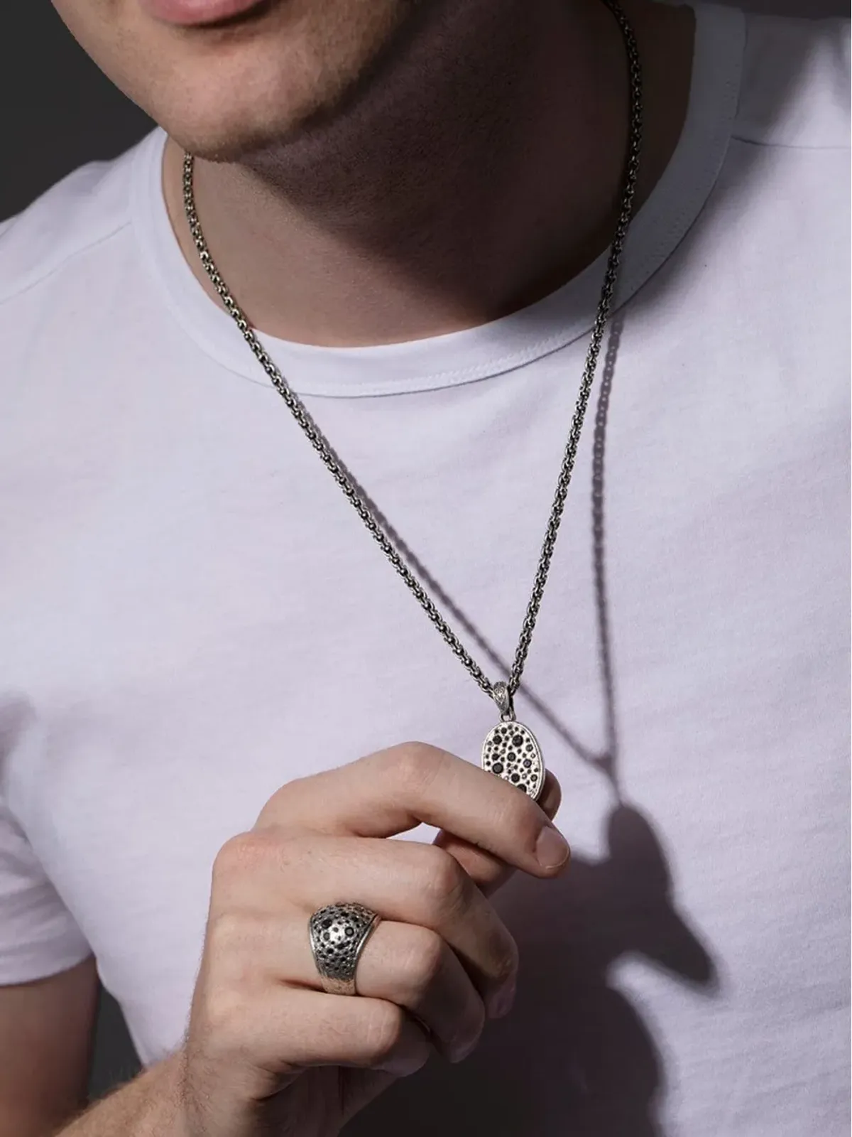 John Varvatos Stardust ブラックダイヤモンド ペンダントネックレス シルバー - 画像2