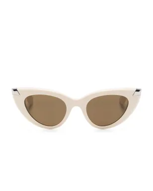 Alexander McQueen Eyewear パンクリベット キャットアイ サングラス - サムネイル1
