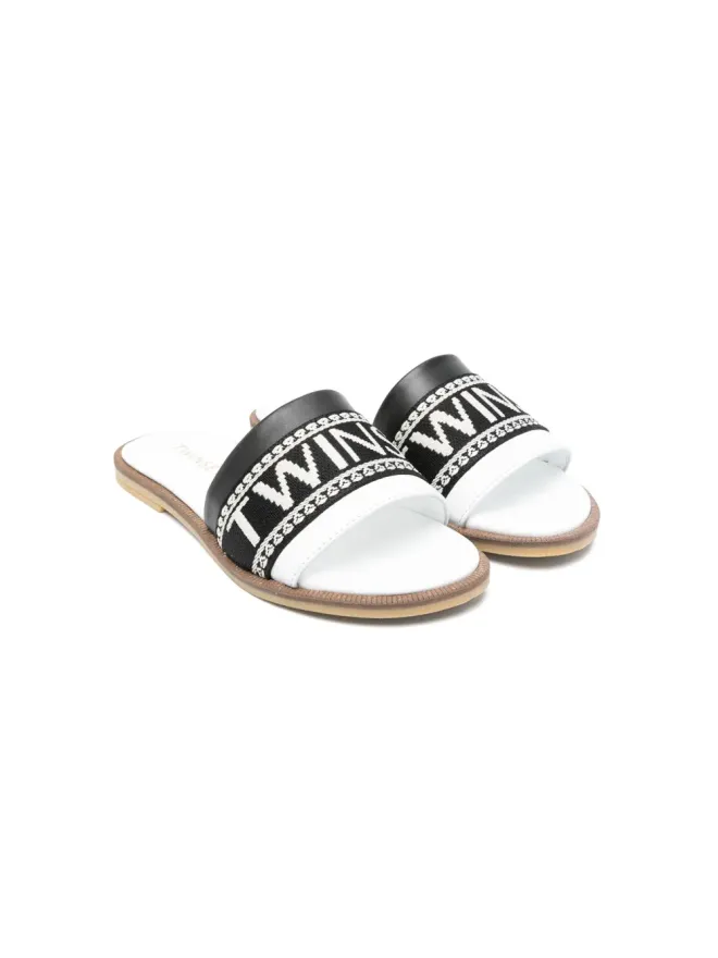 TWINSET Kids TWINSET Kids embroidered-logo flat sandals - Whiteの商品画像