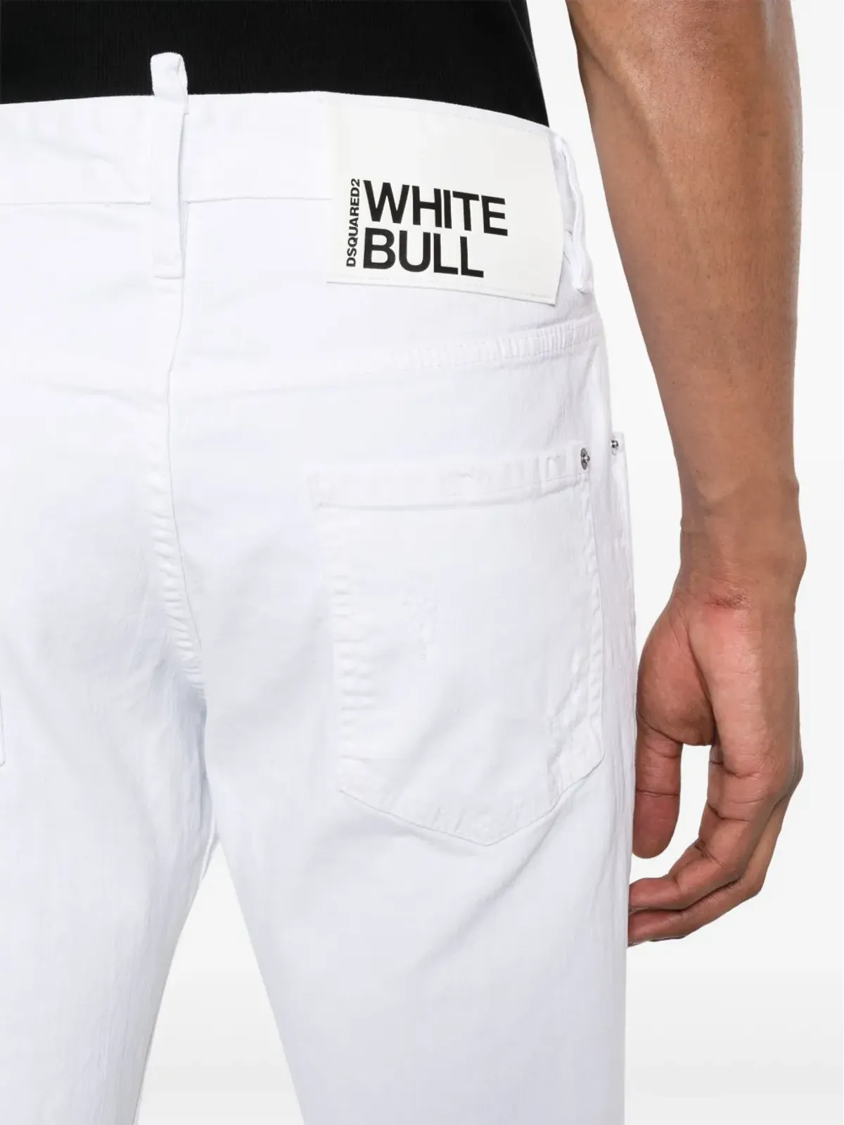 DSQUARED2 Bull Skater ミドルライズ・スリムフィットジーンズ - ホワイト - 画像5