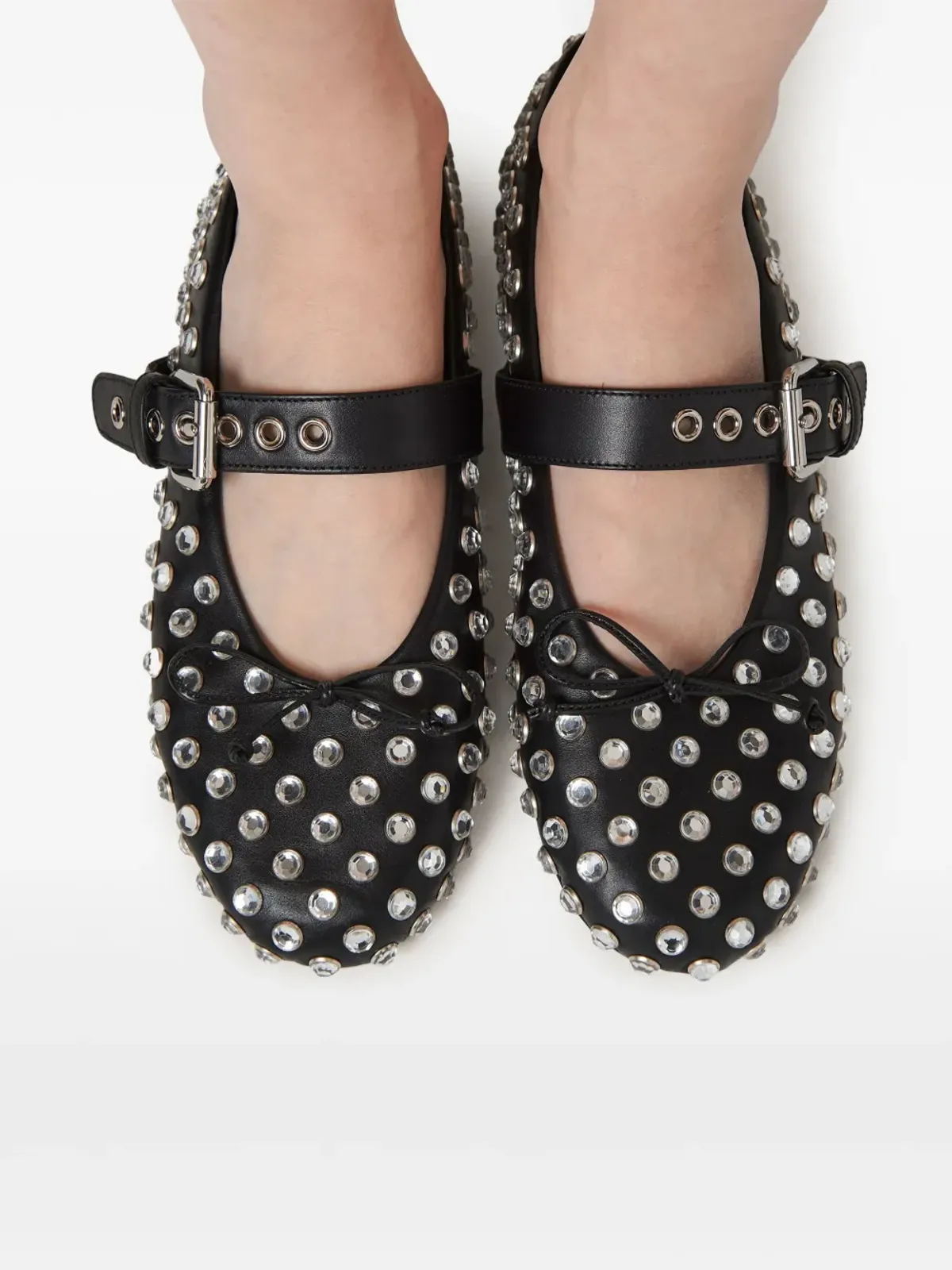 Miu Miu スタッズ付きレザーバレエシューズ（ブラック） - 画像5