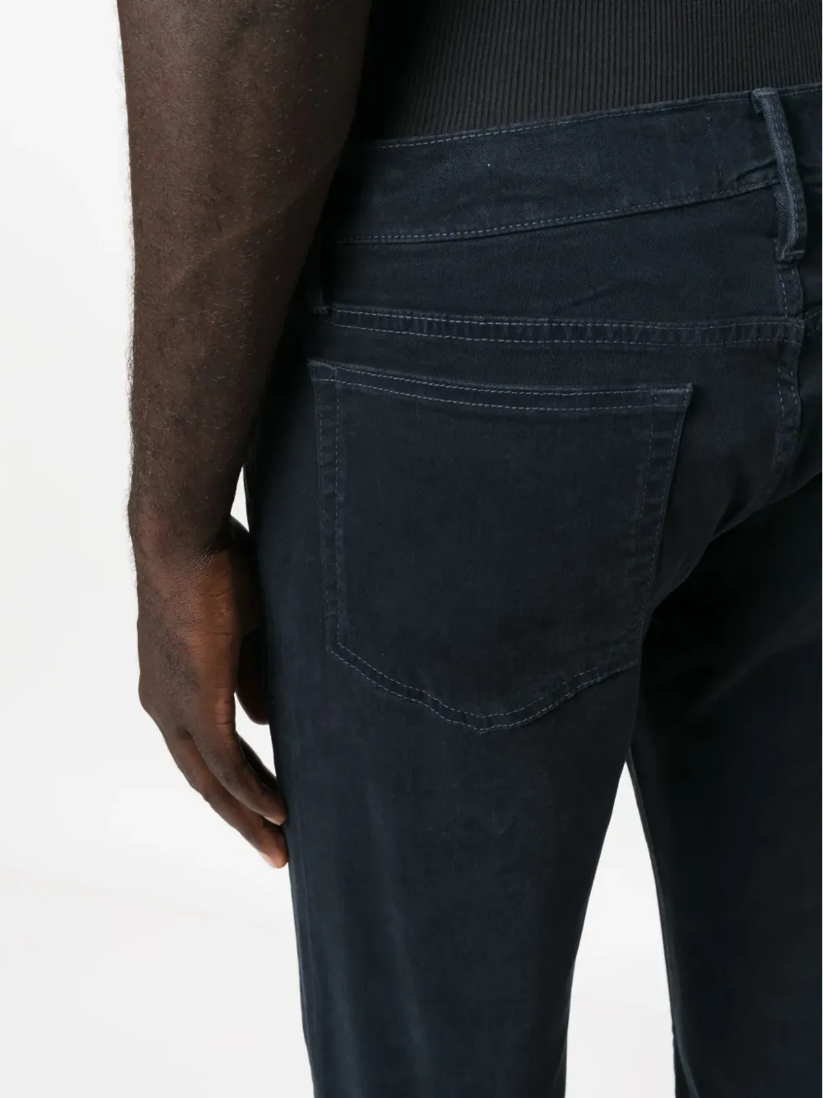 FRAME L'Homme Slim ローライズジーンズ - 画像5