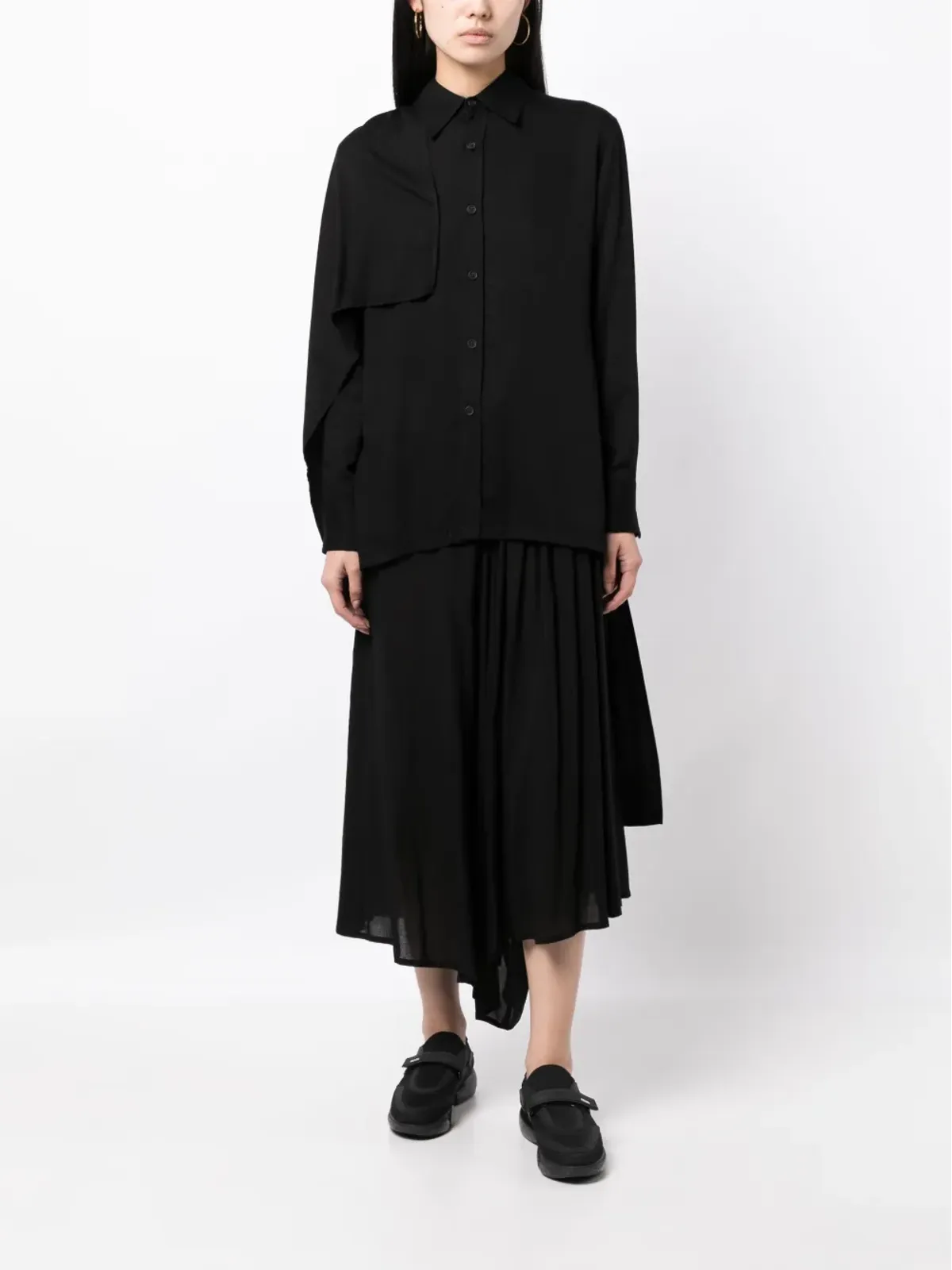 Yohji Yamamoto プリーツ入りハイロー・ヘム シャツ ブラック - 画像3